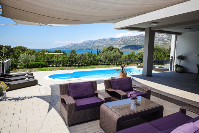 Luxury facilities, Villa Immortelle, Rovanjska - Croatia, with pool and sunset view Jasenice